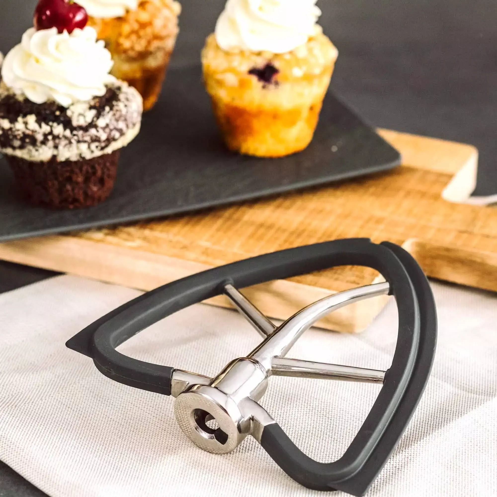 Kitty Professional Vlakke klopper roestvrij staal Taifun accessoire compatibel met Kitchen Aid keukenmachine 4.3/4.8 liter kom vaatwasmachinebestendig Kitty Professional Vlakke klopper roestvrij staal Taifun accessoire compatibel met Kitchen Aid keukenmachine 4.3/4.8 liter kom vaatwasmachinebestendig
